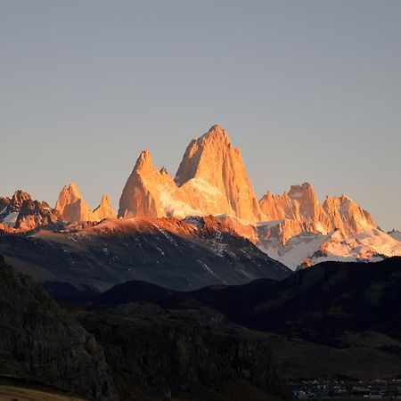 Готель Confin Patagonico Ель-Чальтен Екстер'єр фото